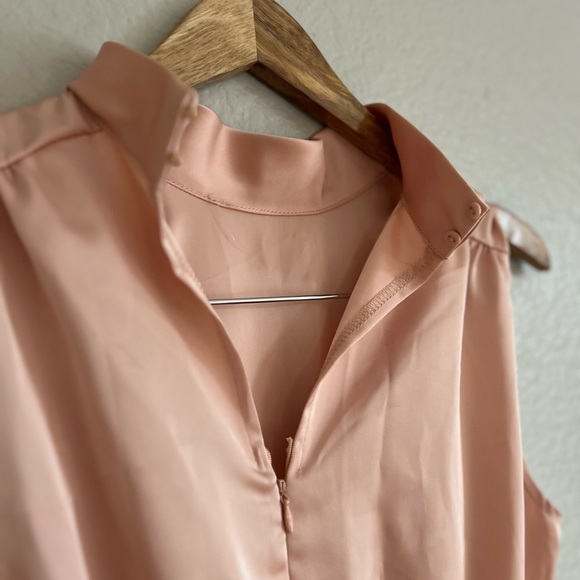 NWOT Classic Elegance Blush Satin Sleeveless Mock Neck Maxi Dress! - Picture 8 of 10